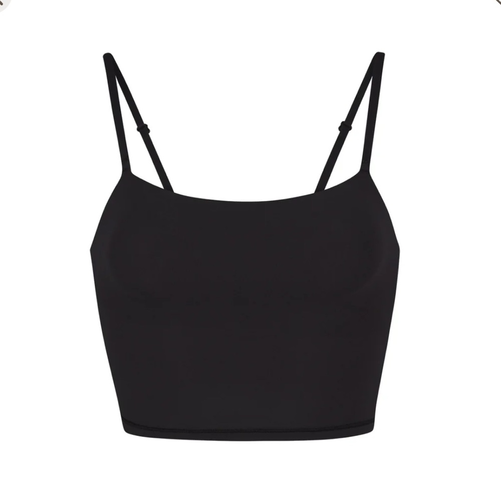 (TAG on) SKIMS Cropped Cami - Picture 3 of 7